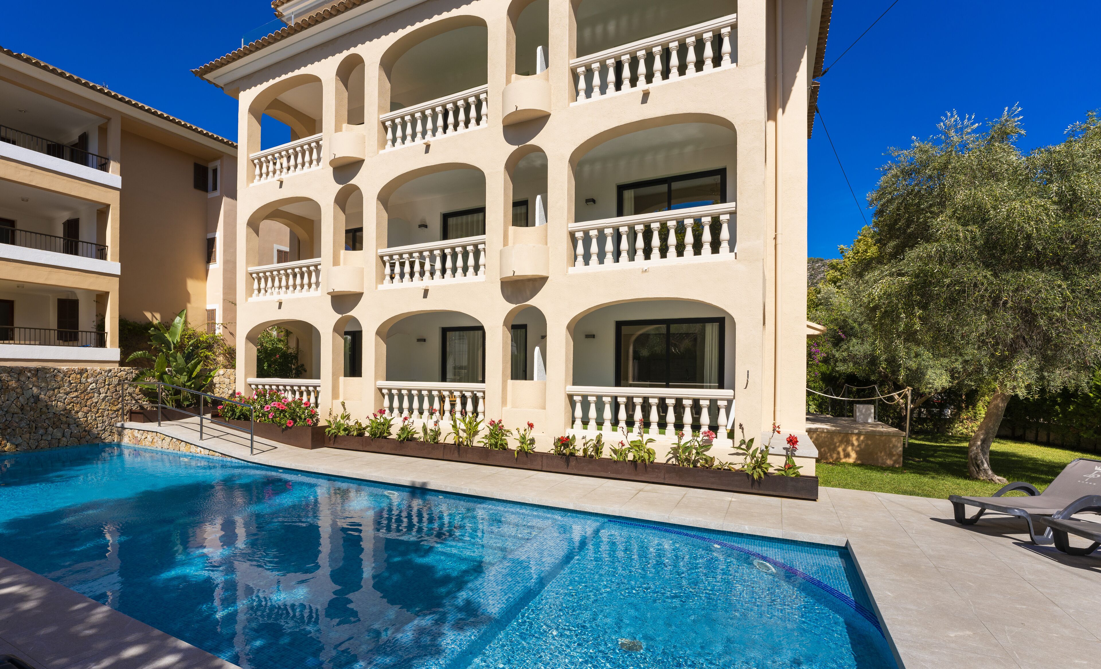 S'Olivera Apartments