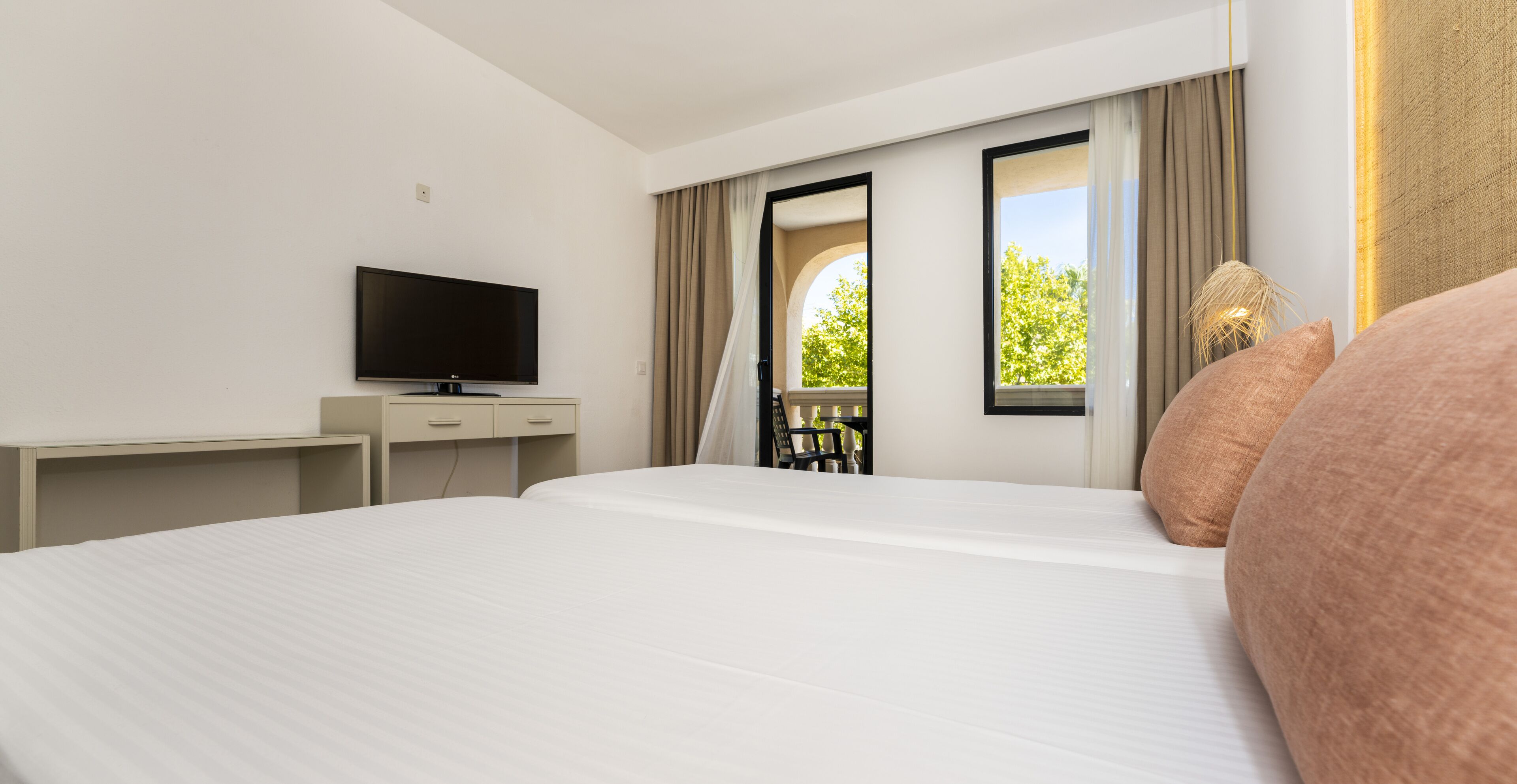 S'Olivera Apartments