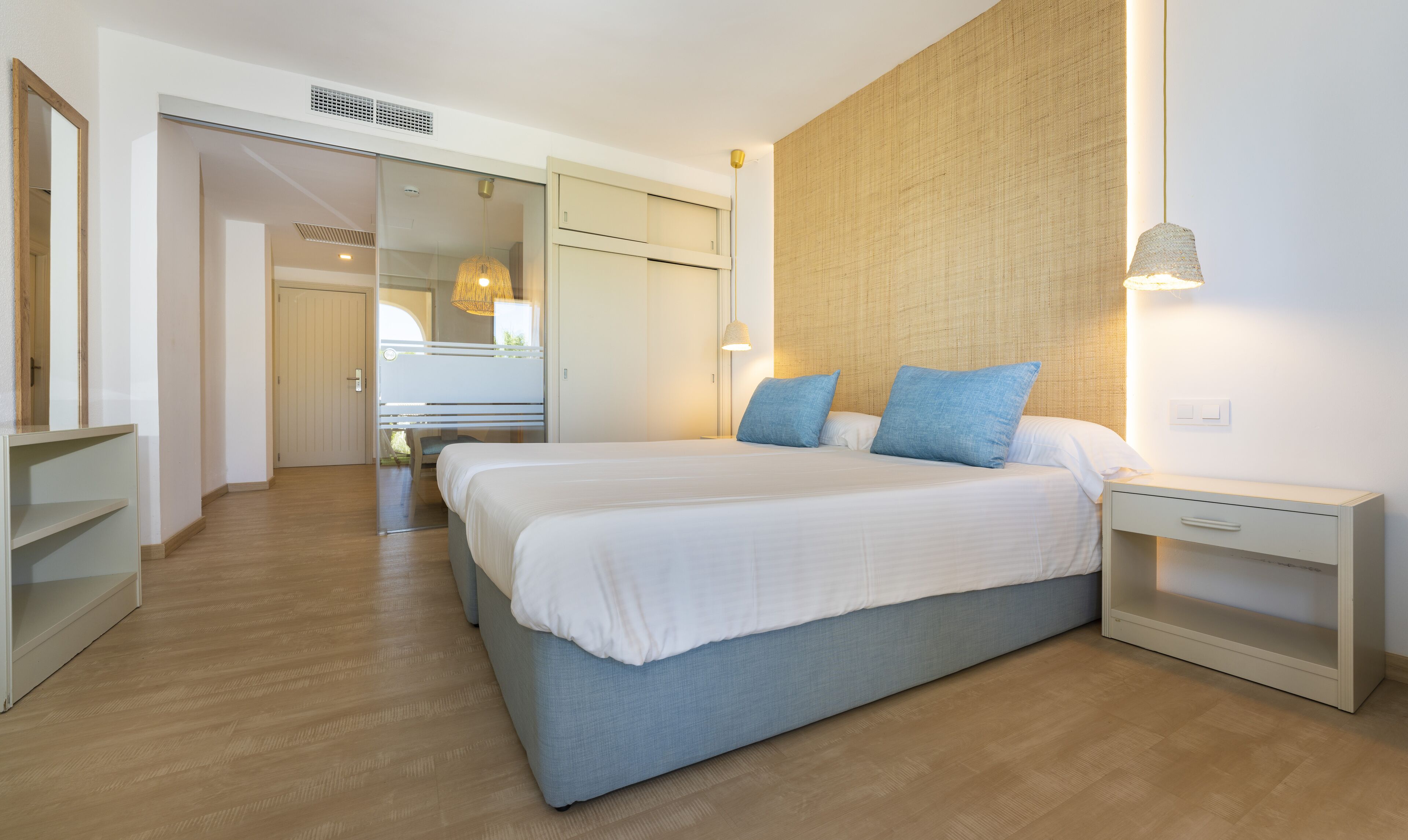 S'Olivera Apartments