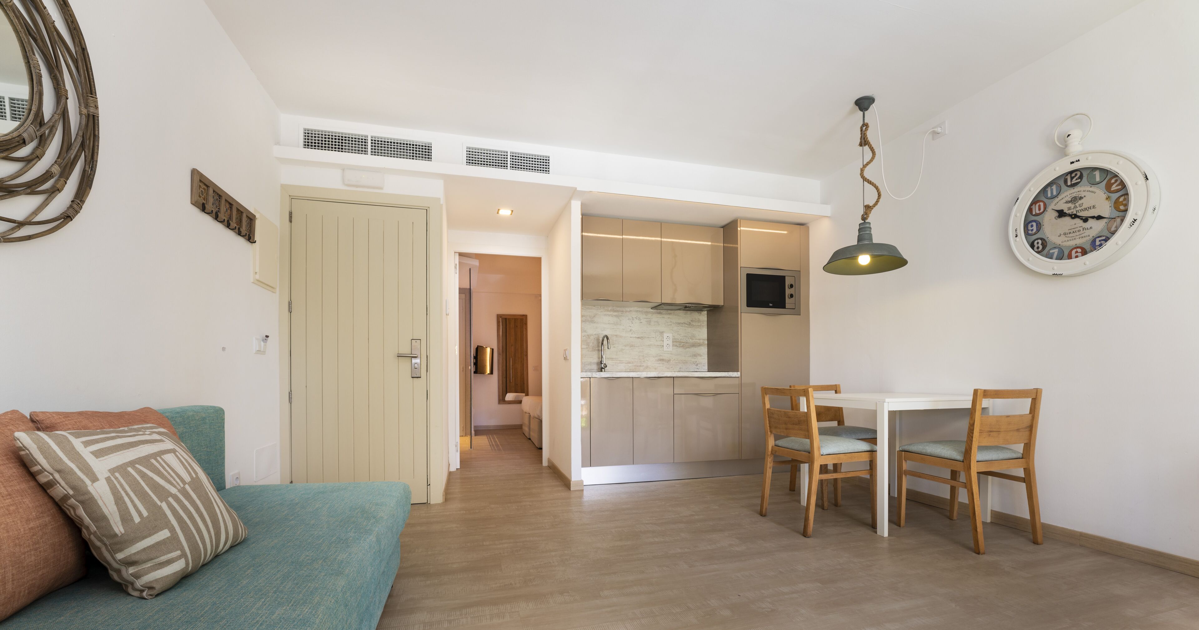 S'Olivera Apartments