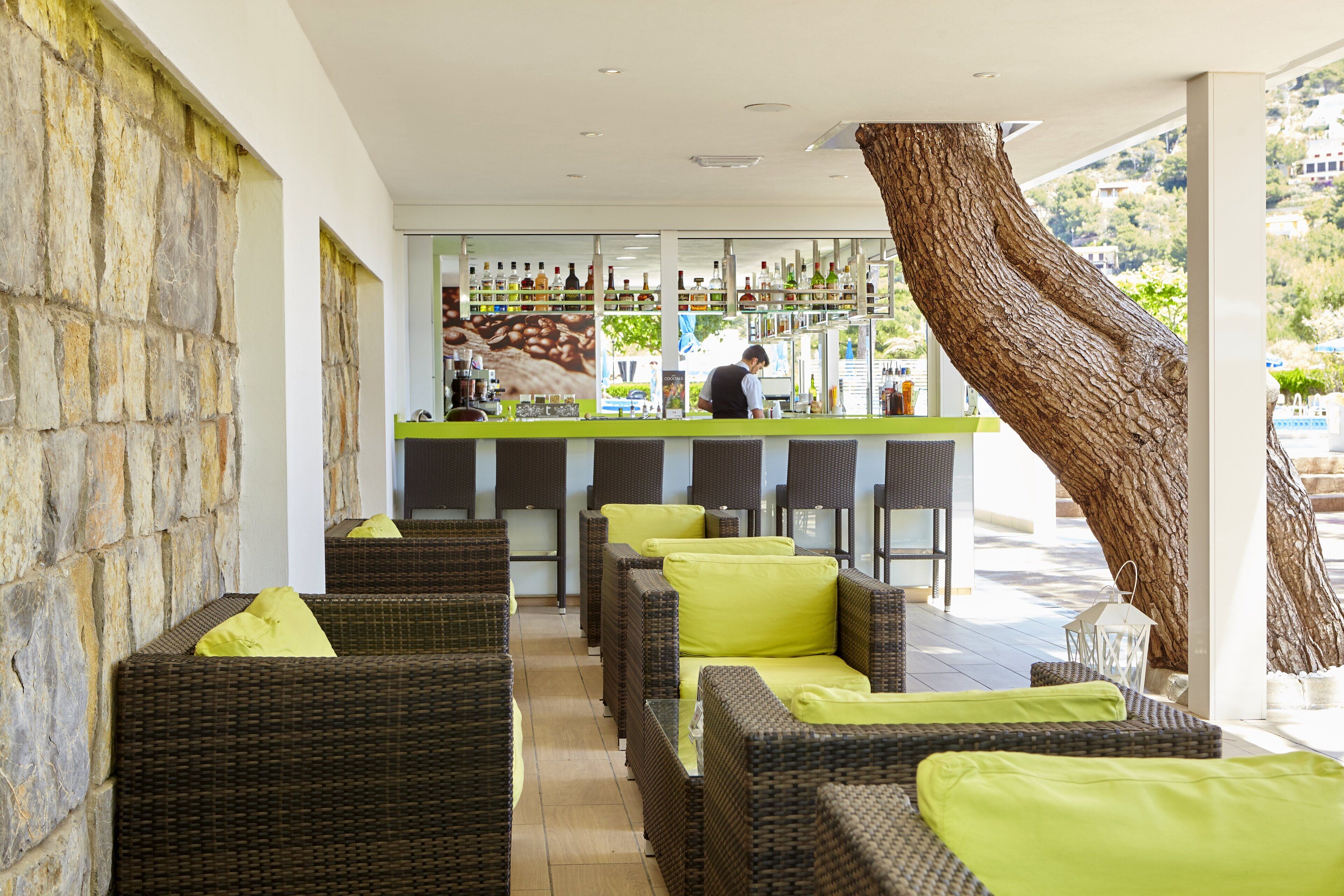 Universal Hotel Laguna
