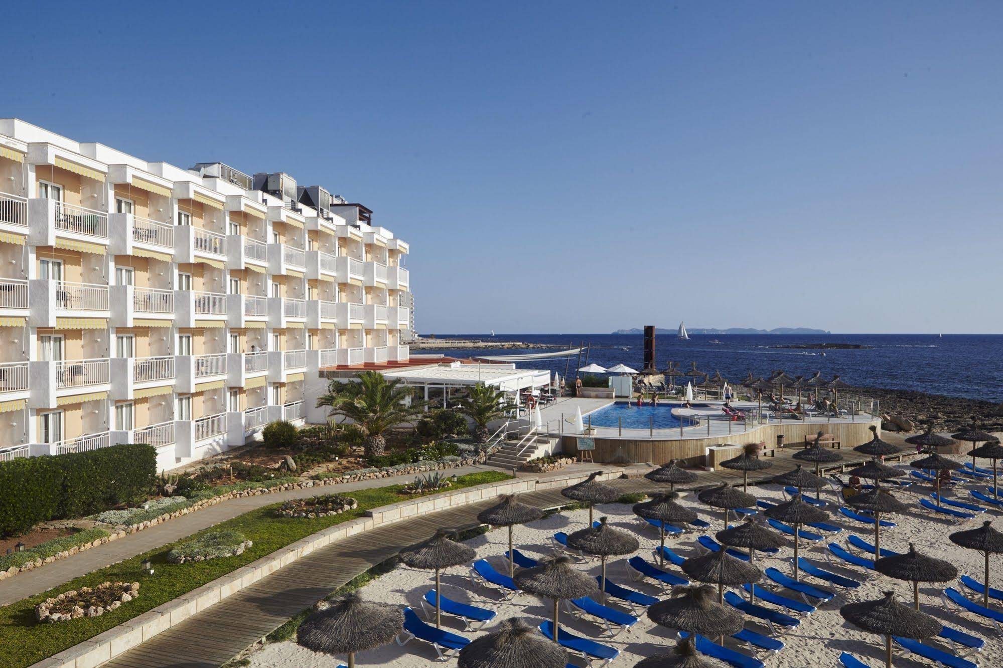 Universal Hotel Cabo Blanco