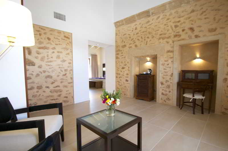 Bennoc Petit Hotel