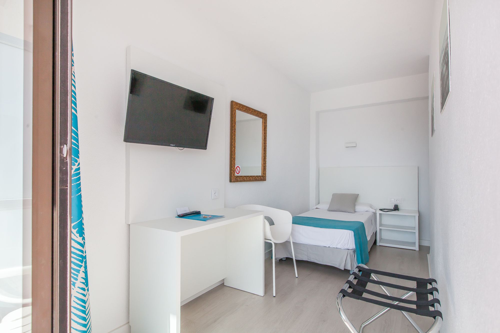 BlueSea Arenal Tower