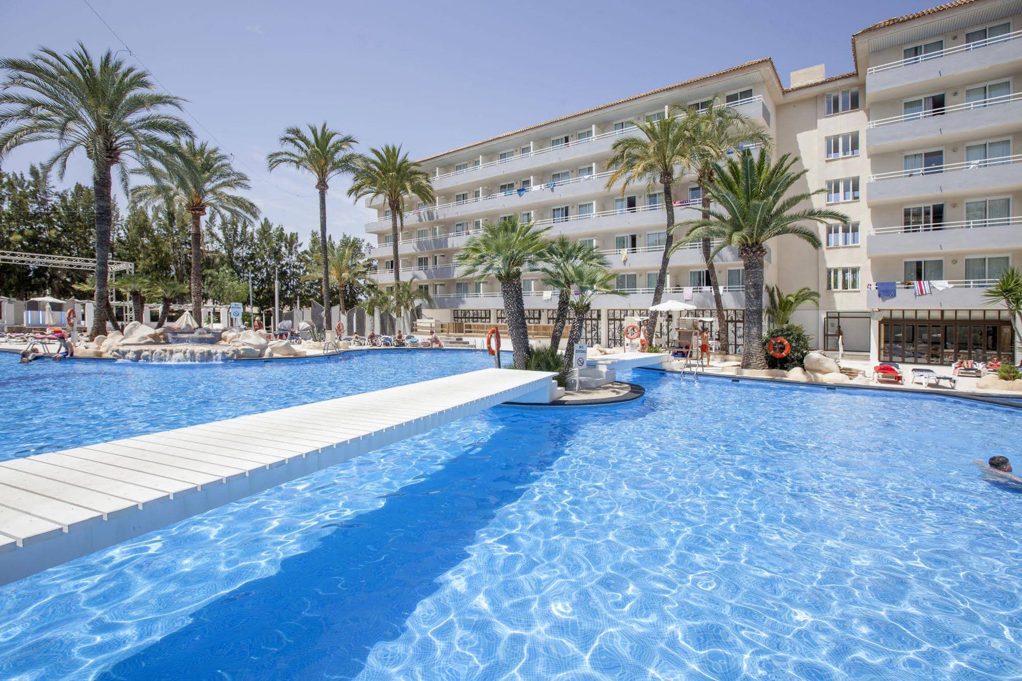 tent Calvia Beach