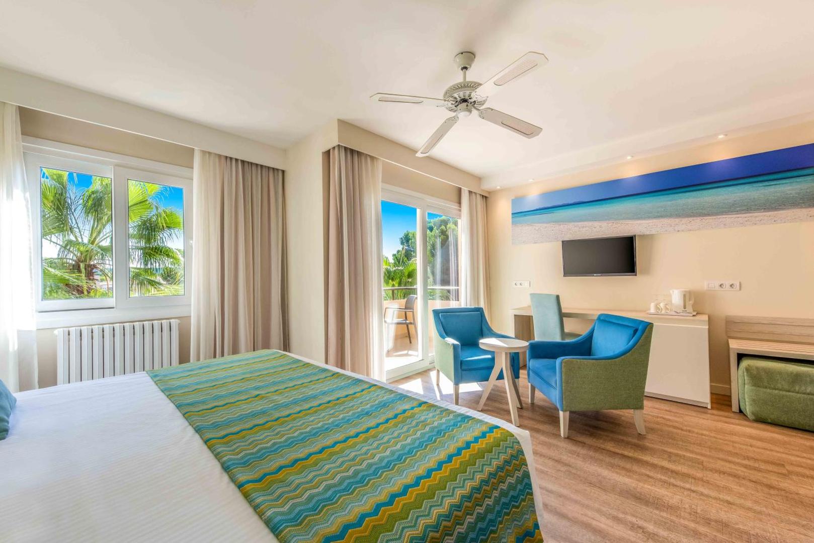 Valentin Somni Hotel & Suites
