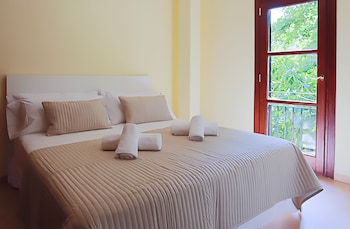 Borne Suites