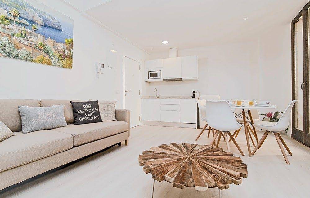 Can Blau Homes