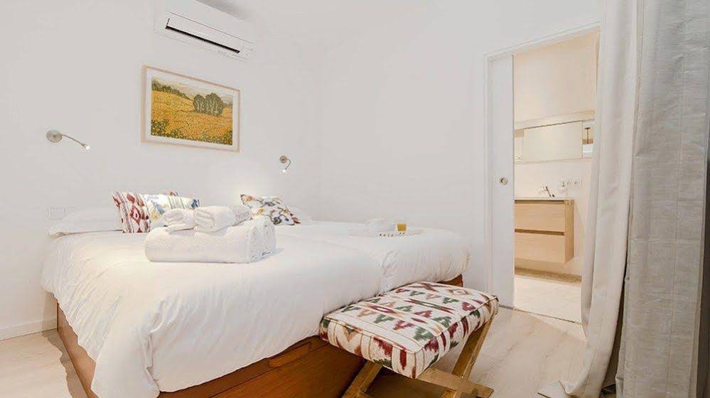 Can Blau Homes