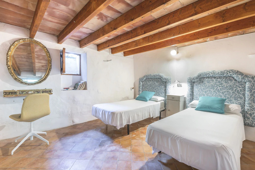 Historical Country House Villa Can Mir