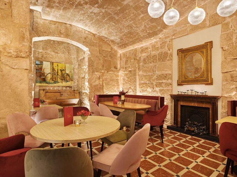 Hotel Gloria De Sant Jaume