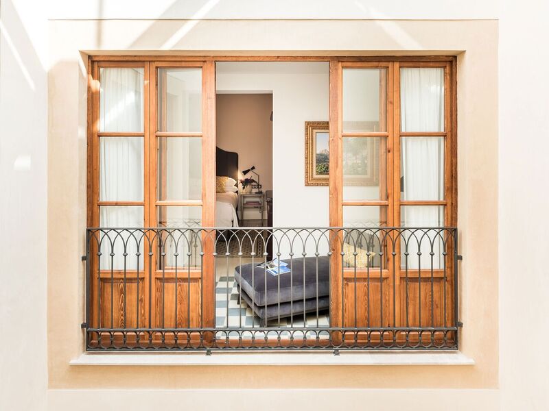 Hotel Gloria De Sant Jaume