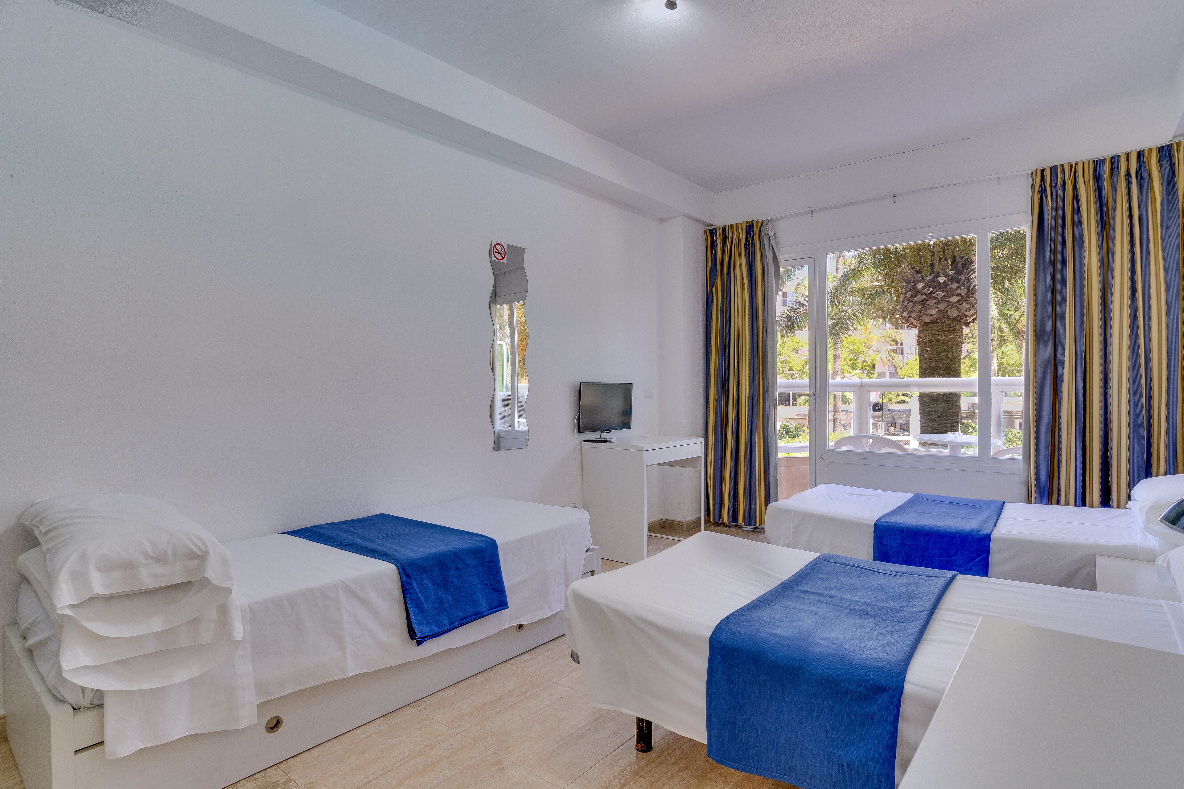 Econotel Las Palomas