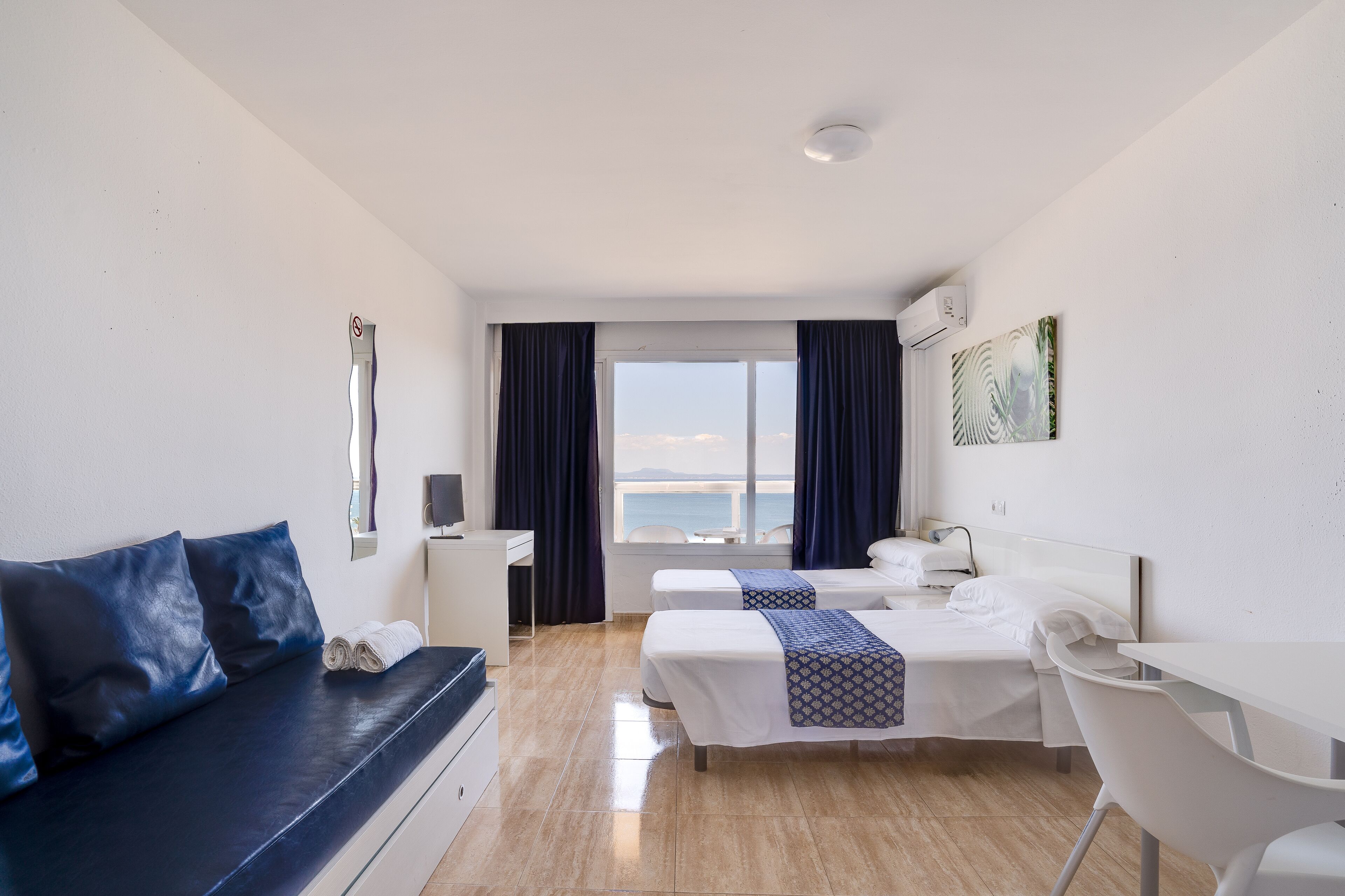 Econotel Las Palomas