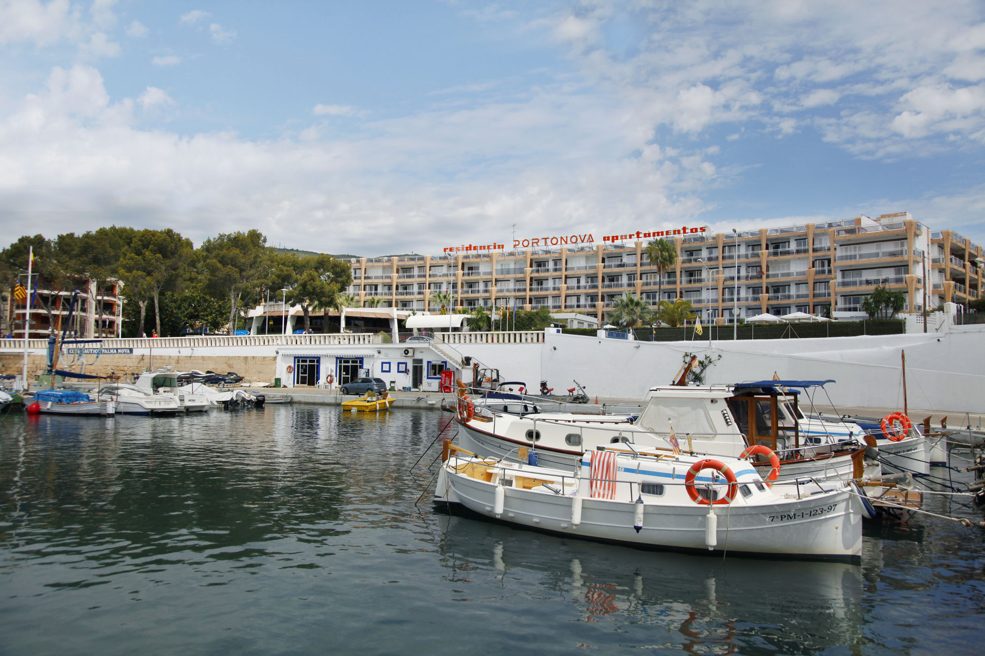 Apartamentos Roc Portonova