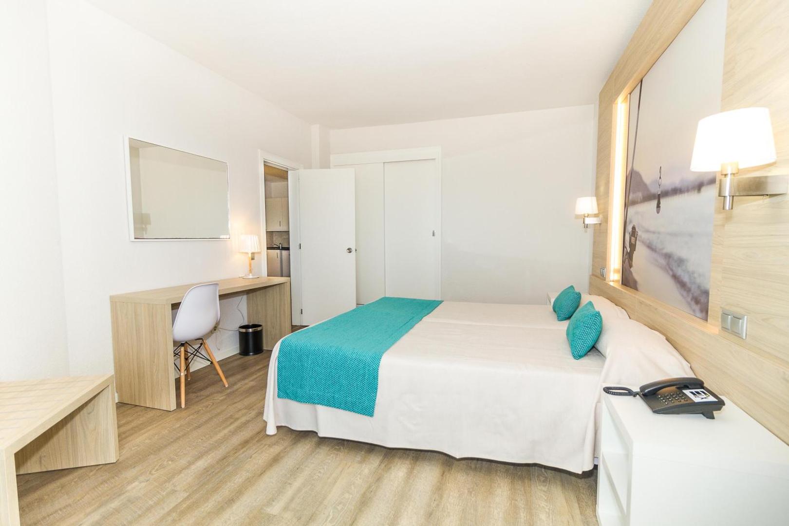 EIX Lagotel Hotel