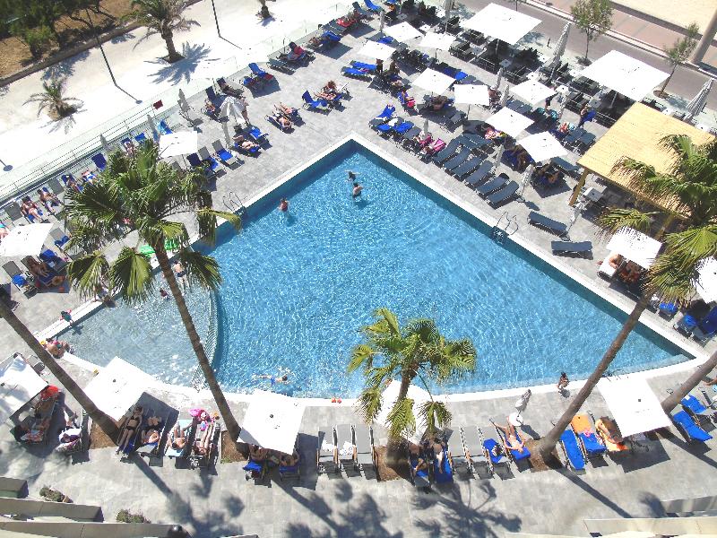 Aparthotel Fontanellas Playa