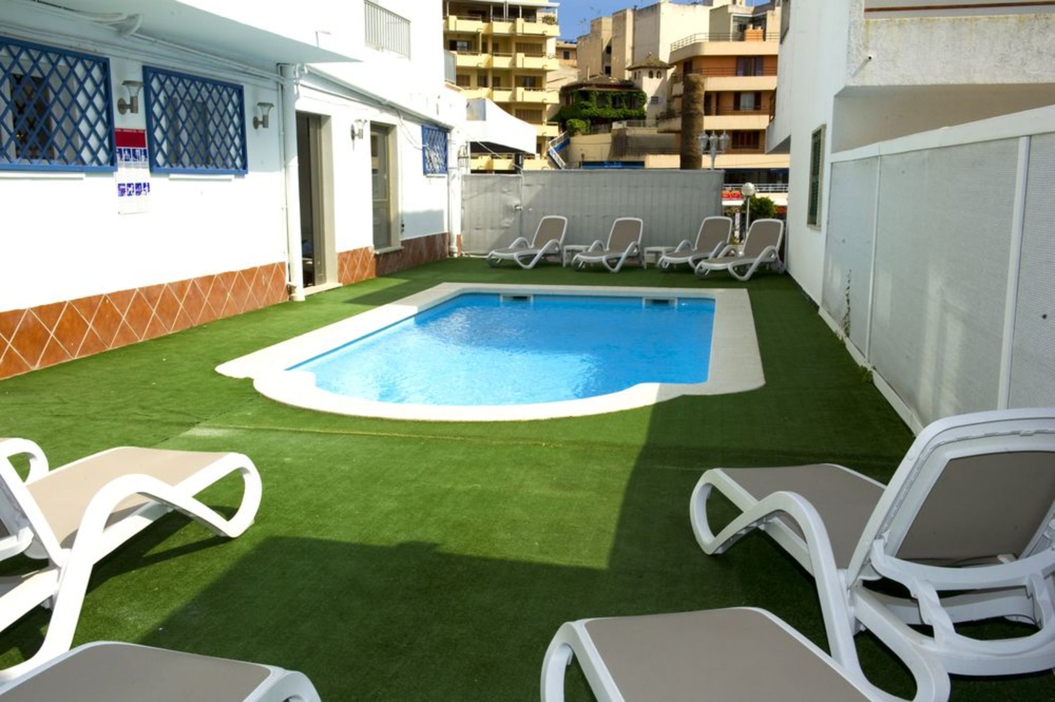 Es Nautico Suites