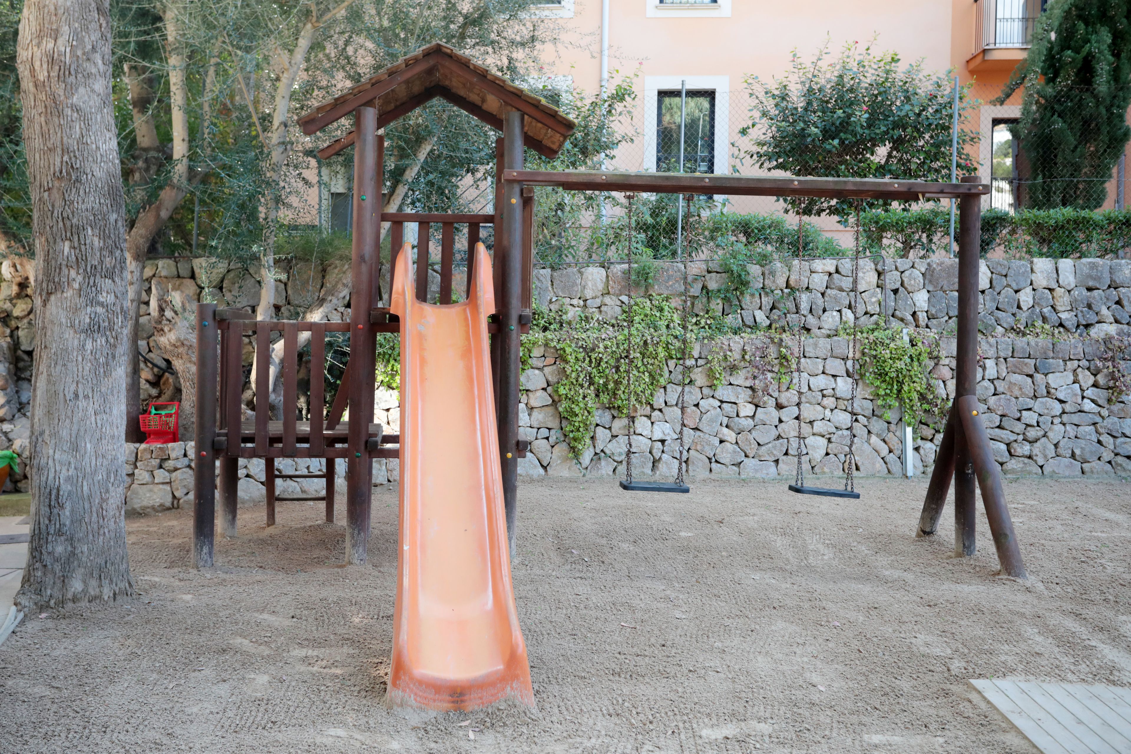 La Pérgola Aparthotel