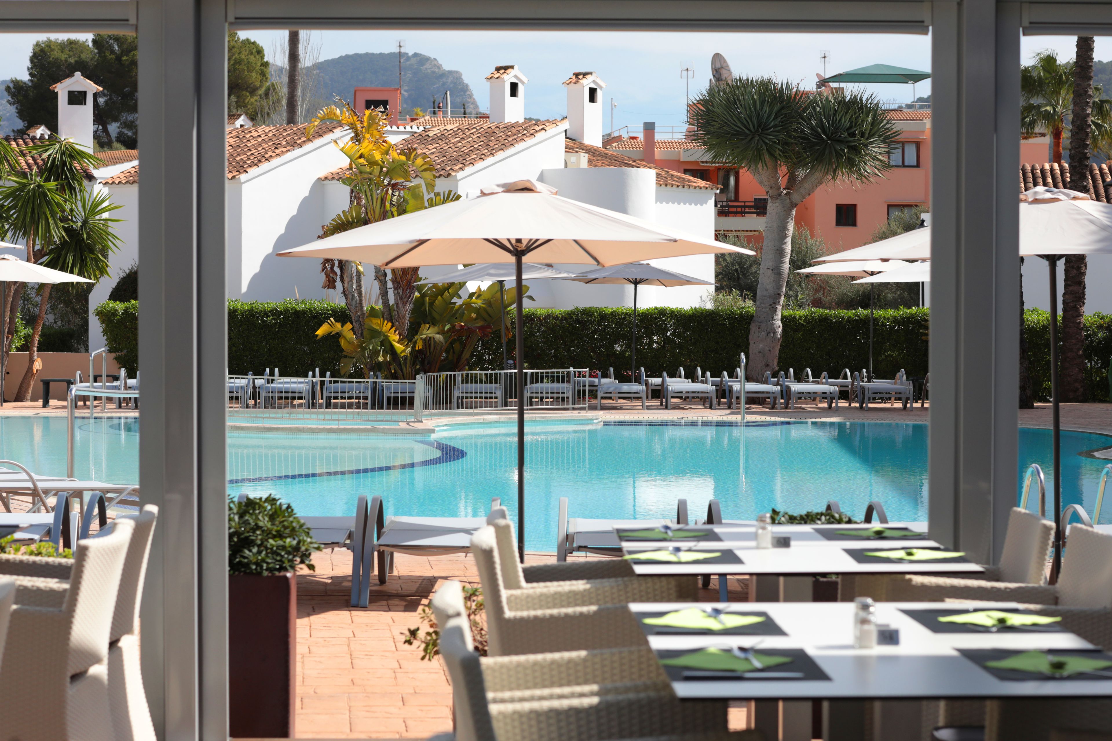 La Pérgola Aparthotel