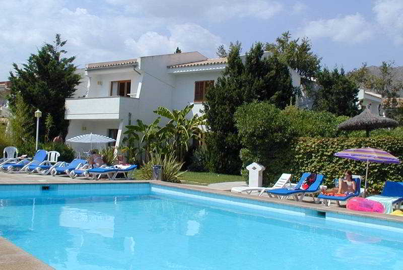 Apartamentos LEO