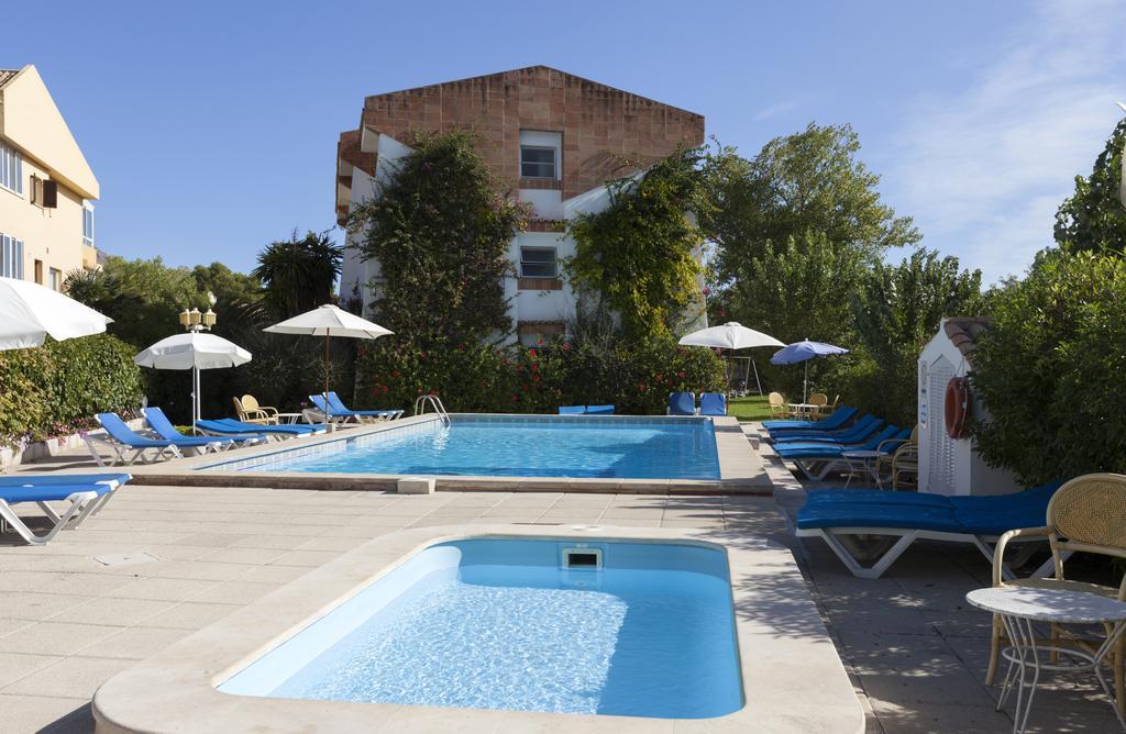 Apartamentos LEO