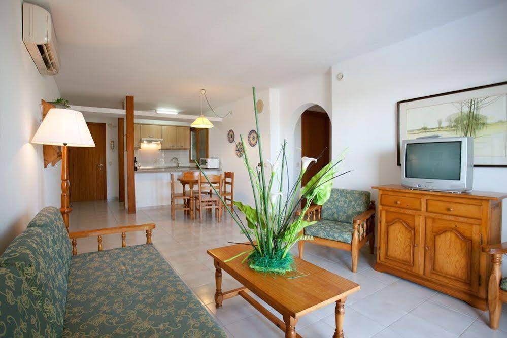 Cabot Las Velas Apartments