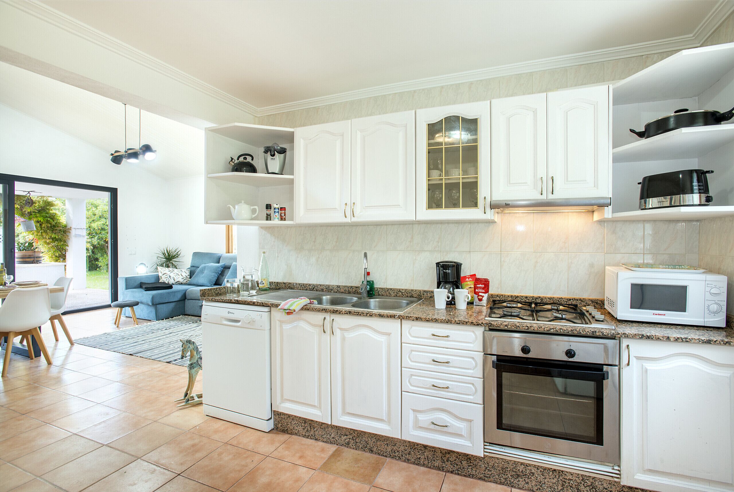 Owl Booking Villa Bocoris