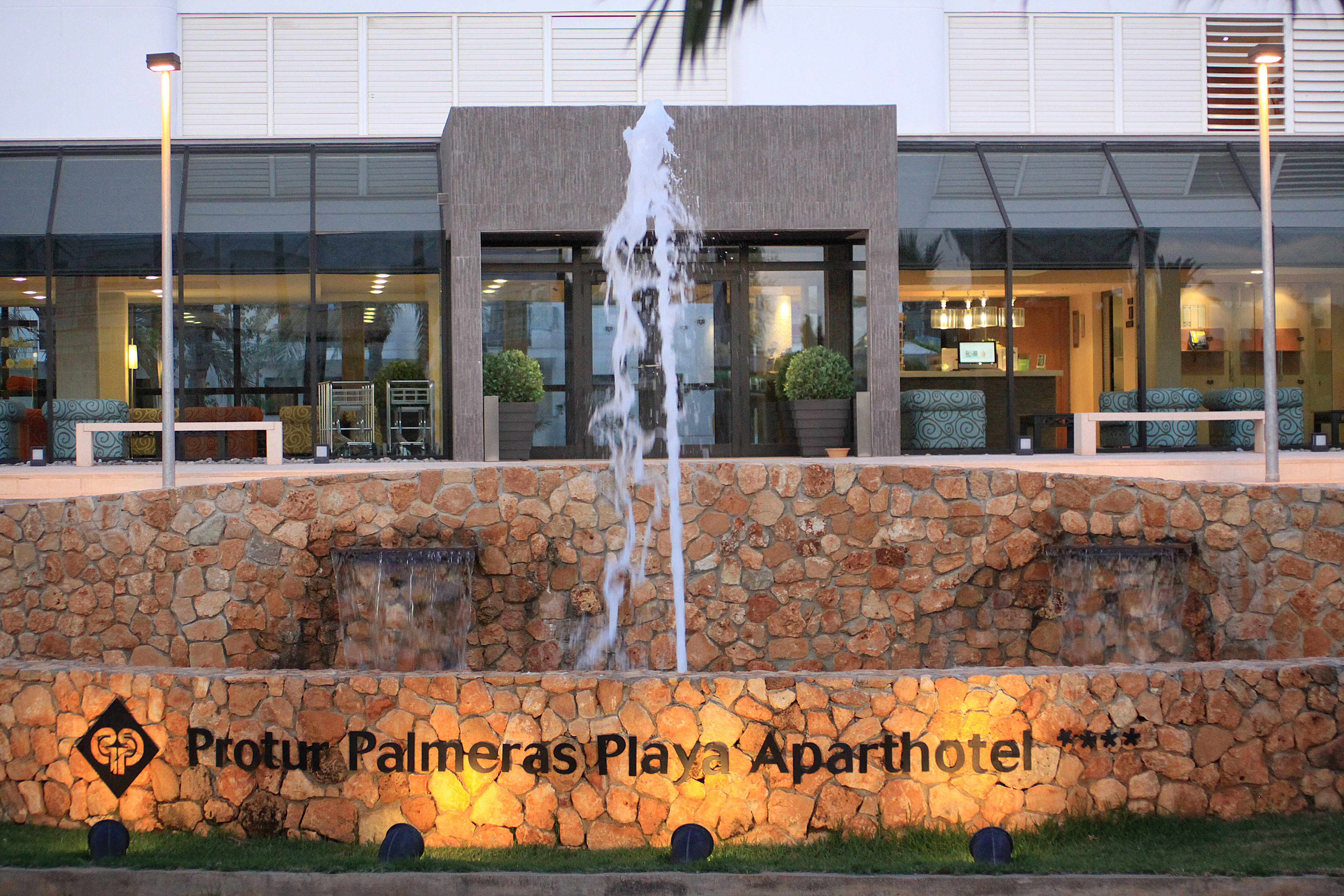 Protur Palmeras Playa Hotel