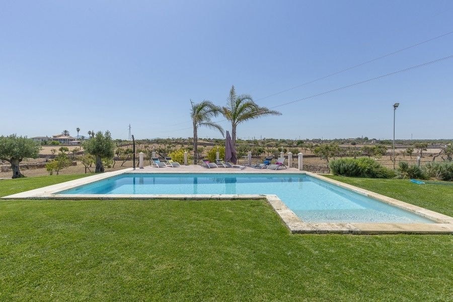 Can Picafort Villa