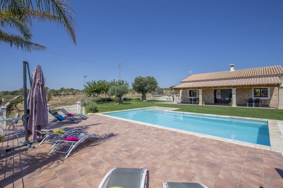 Can Picafort Villa