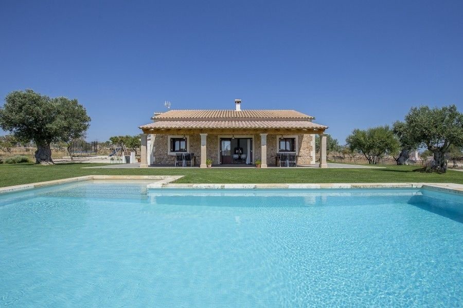 Can Picafort Villa