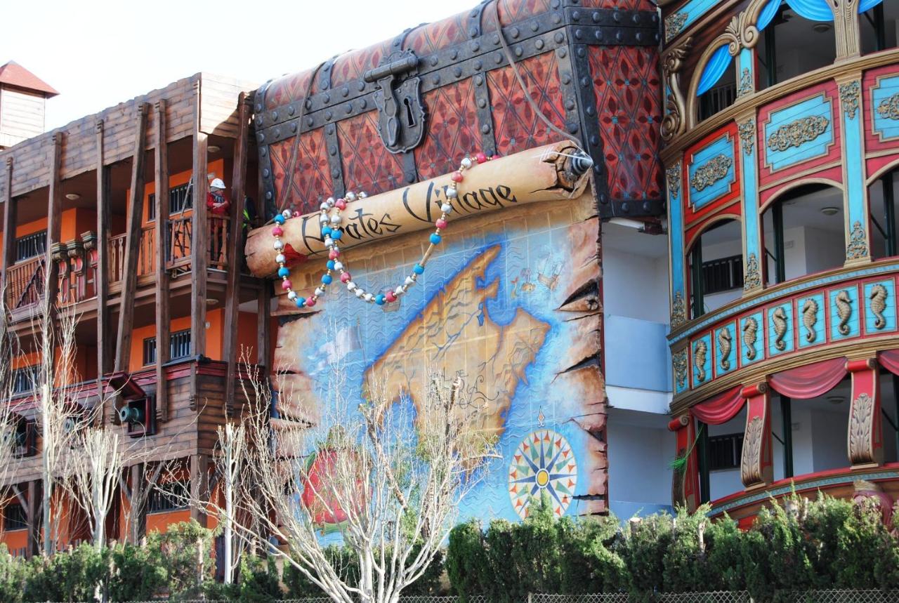 Pirates Village Apartments
