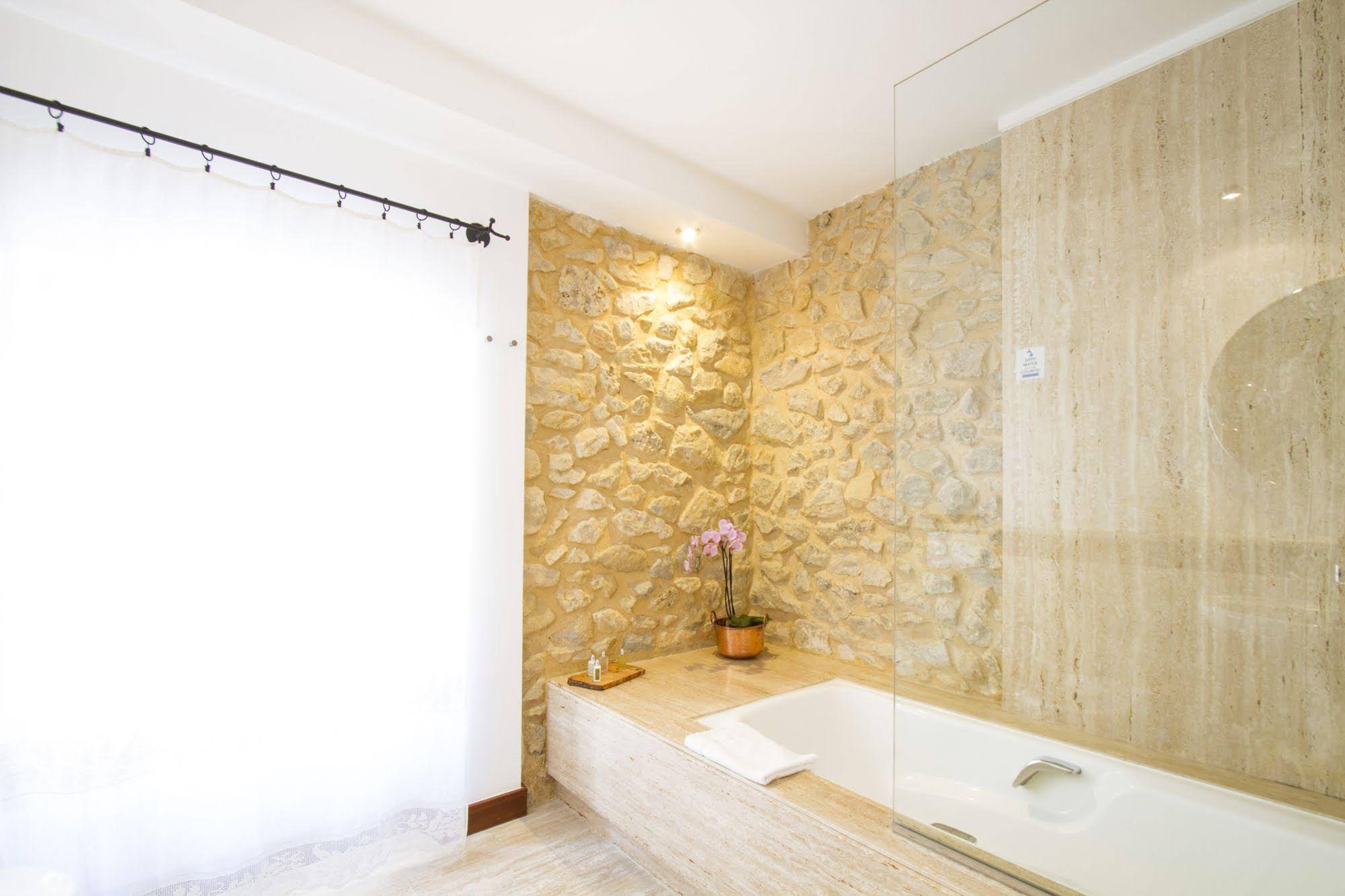 Can Cota Boutique Hotel