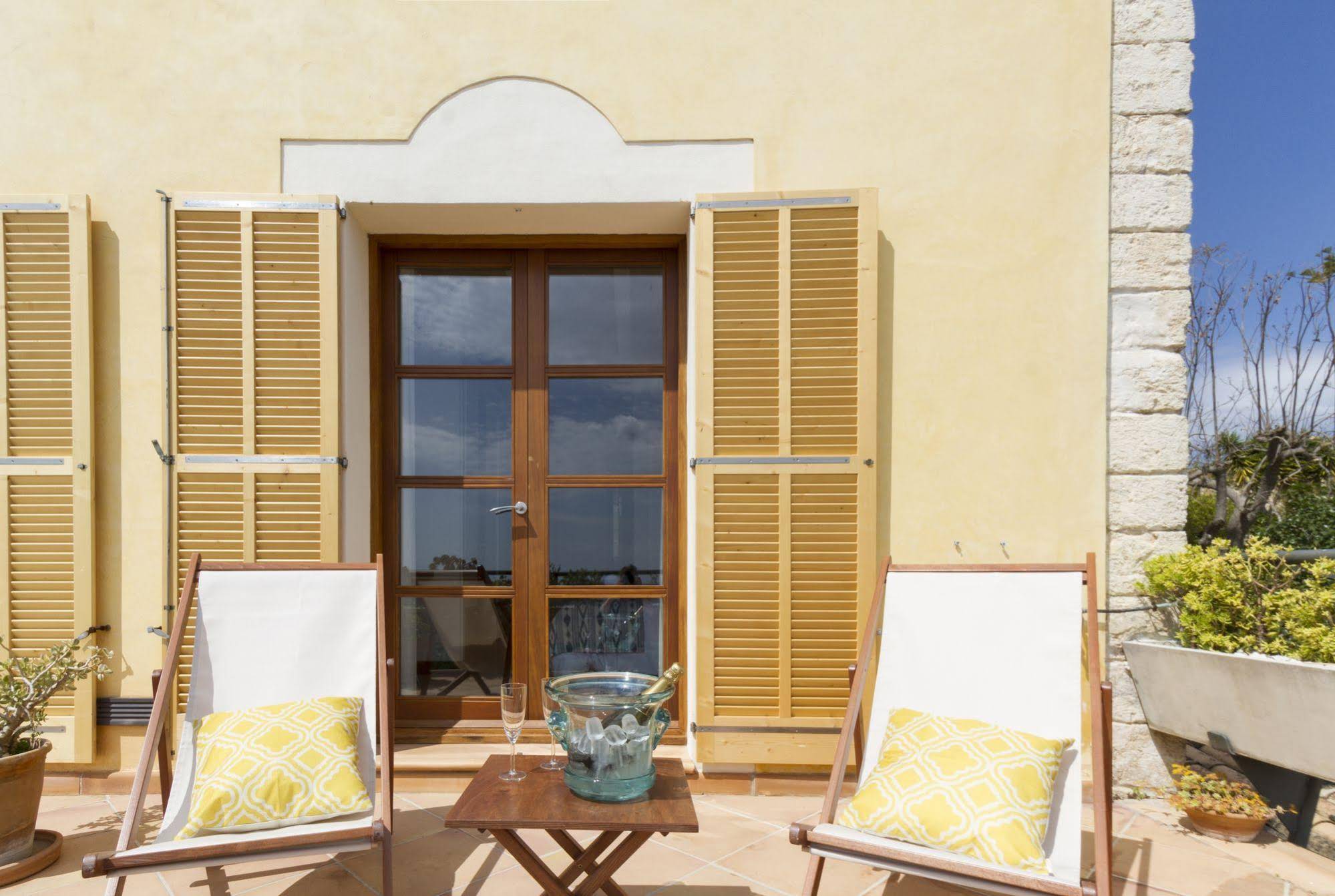 Can Cota Boutique Hotel