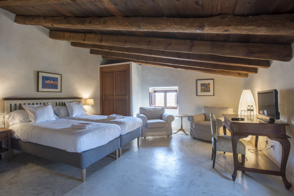 Sa Bisbal Rural Hotel