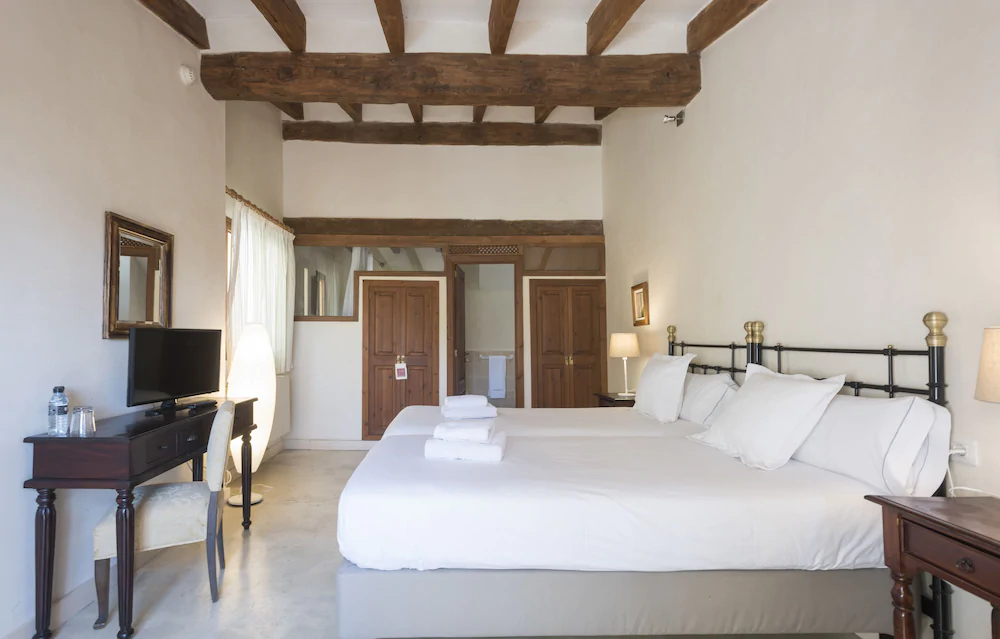 Sa Bisbal Rural Hotel