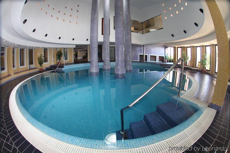 Pula Suites Boutique Resort