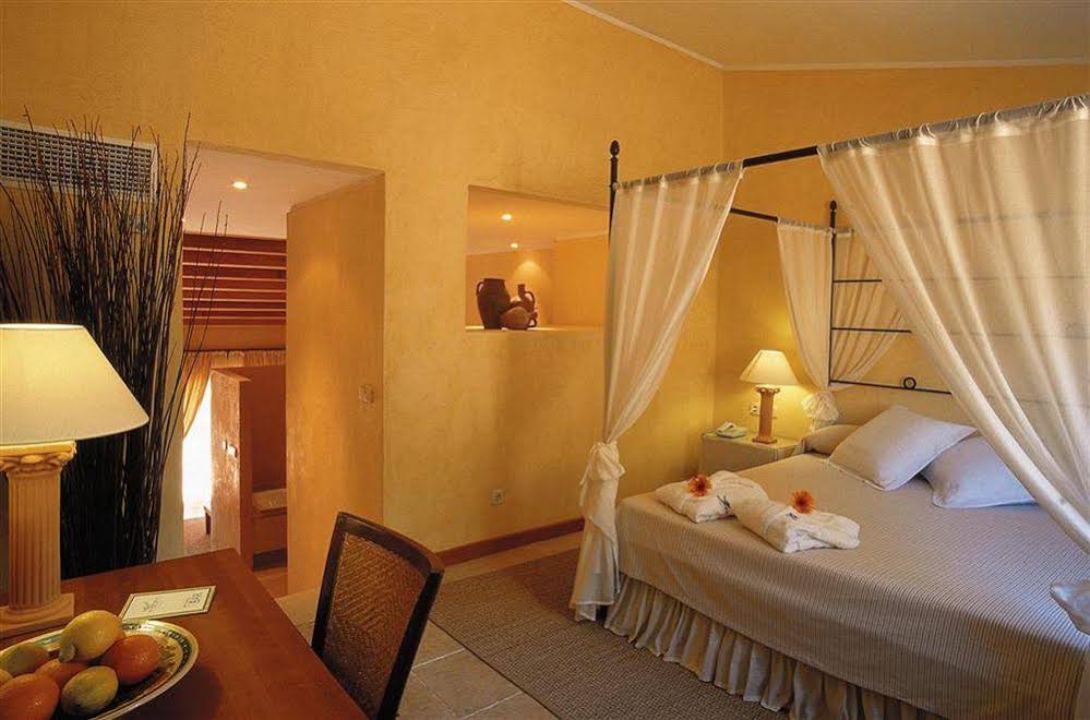 Pula Suites Boutique Resort