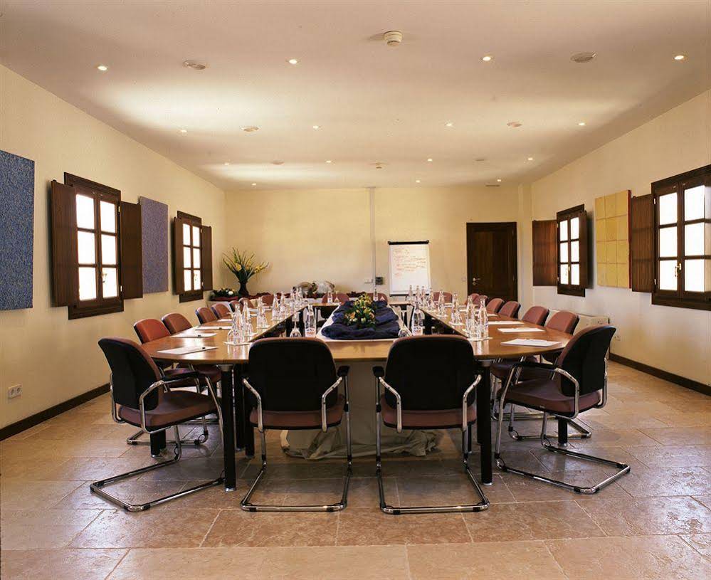 Pula Suites Boutique Resort