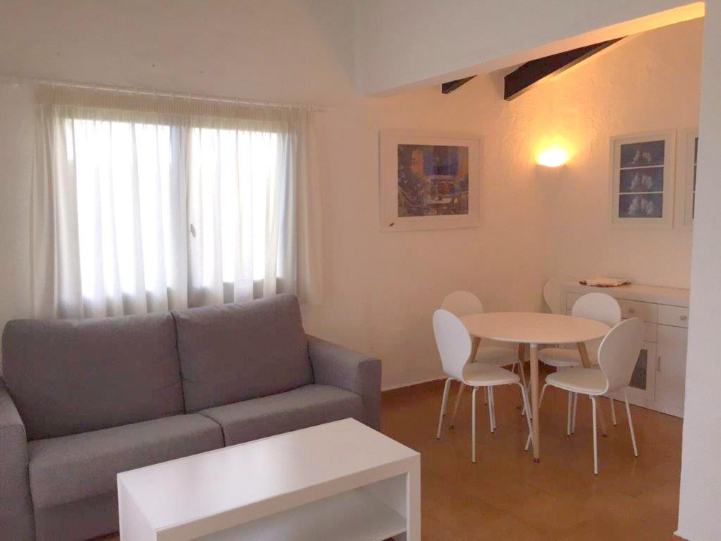 Complejo Piscina Binisafua