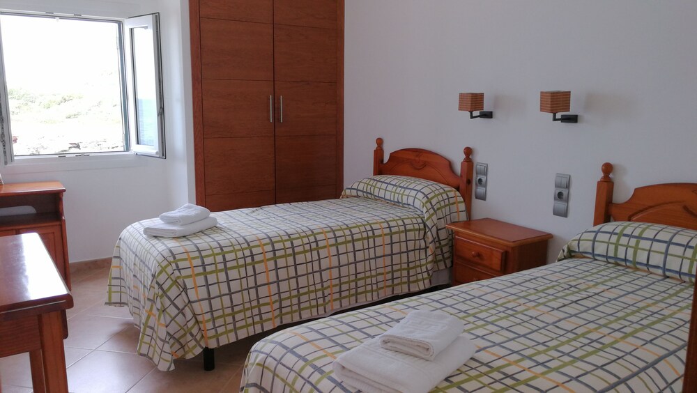 Menurka-Villa Cala Blanca