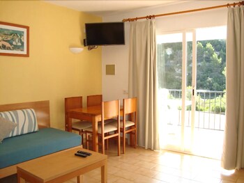 Apartamentos Alta Galdana Playa by Escape Home