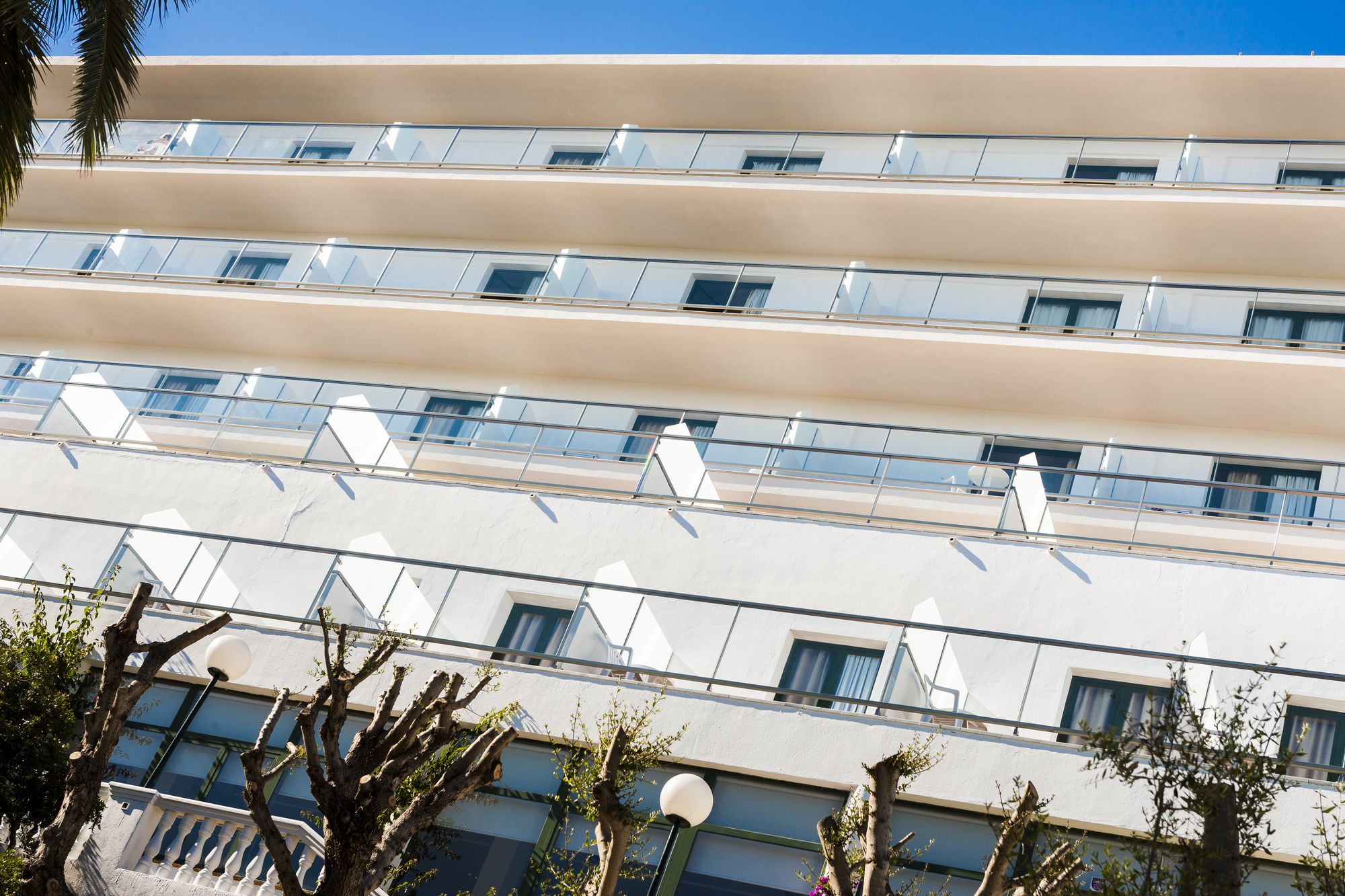 Globales Cala’n Blanes