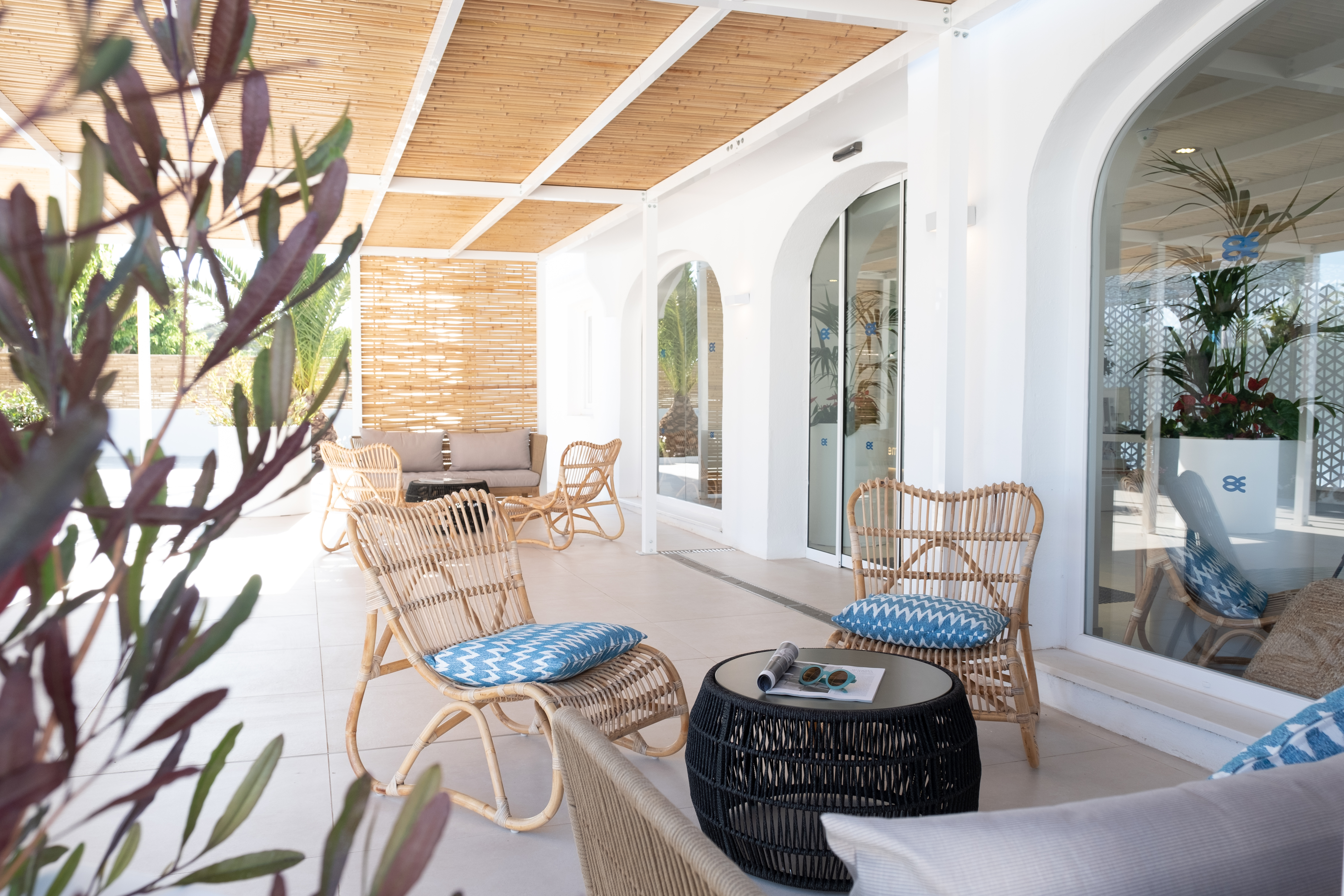 FERGUS Style Carema Beach