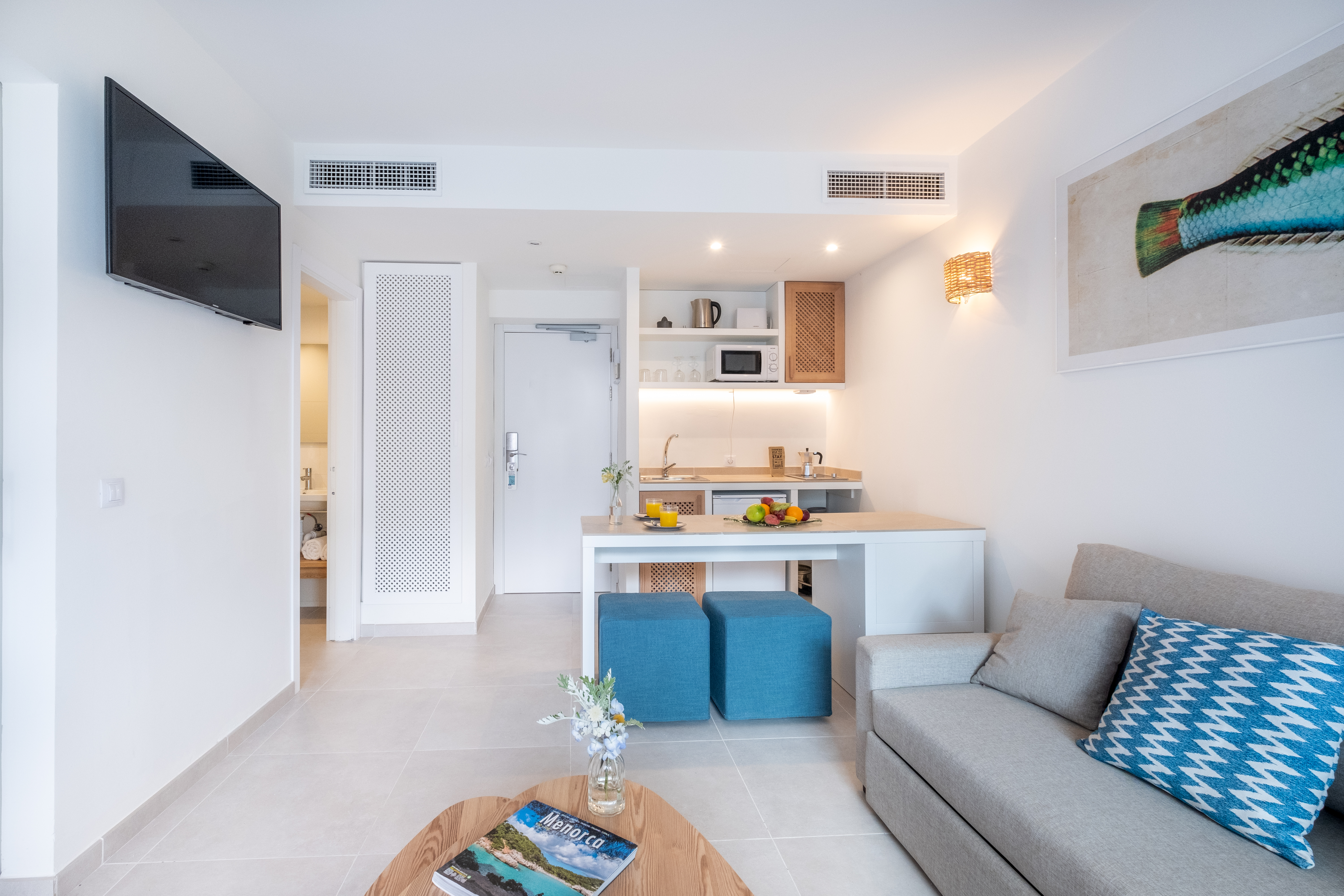 FERGUS Style Carema Beach