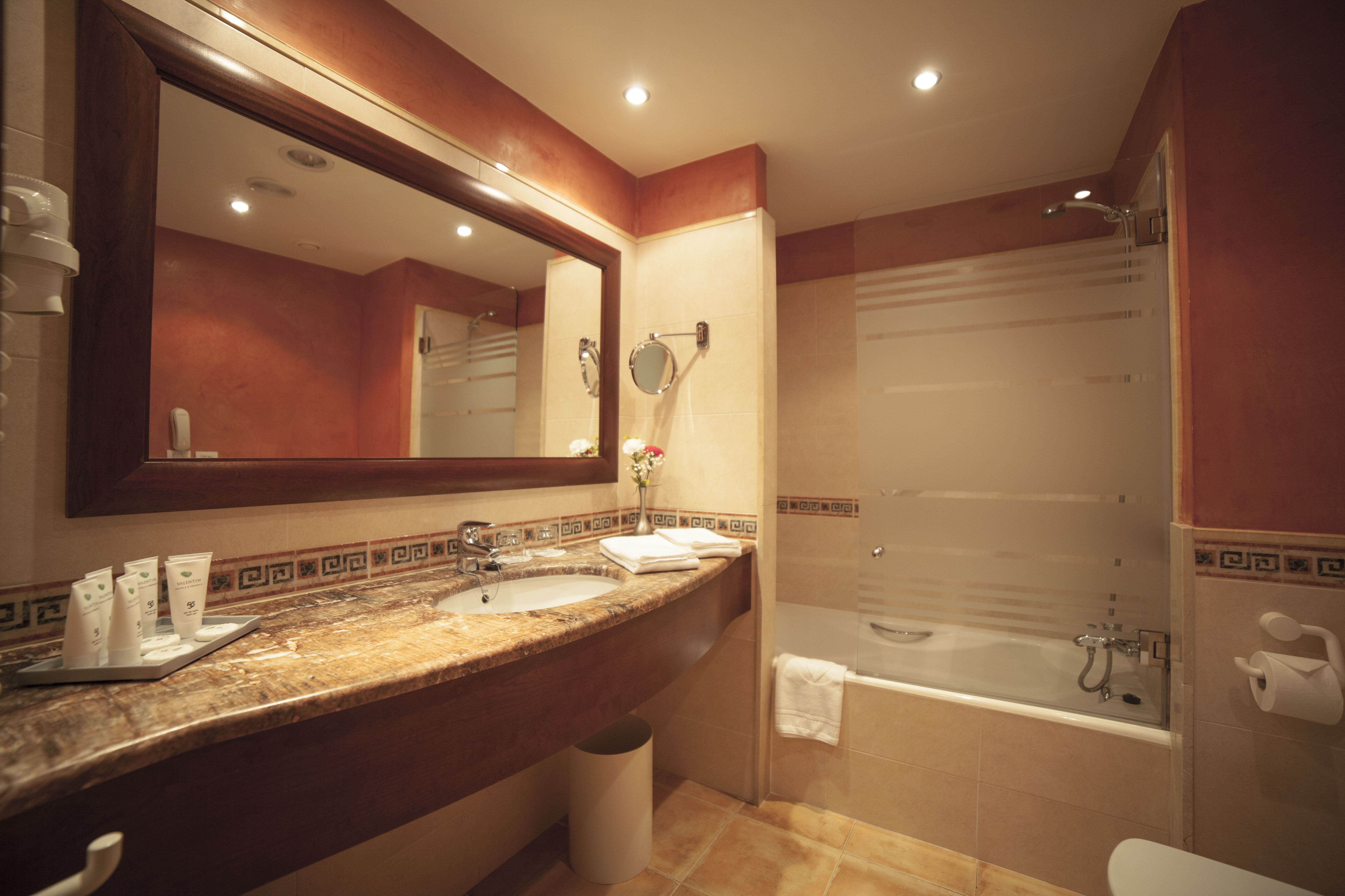 Valentin Star Hotel