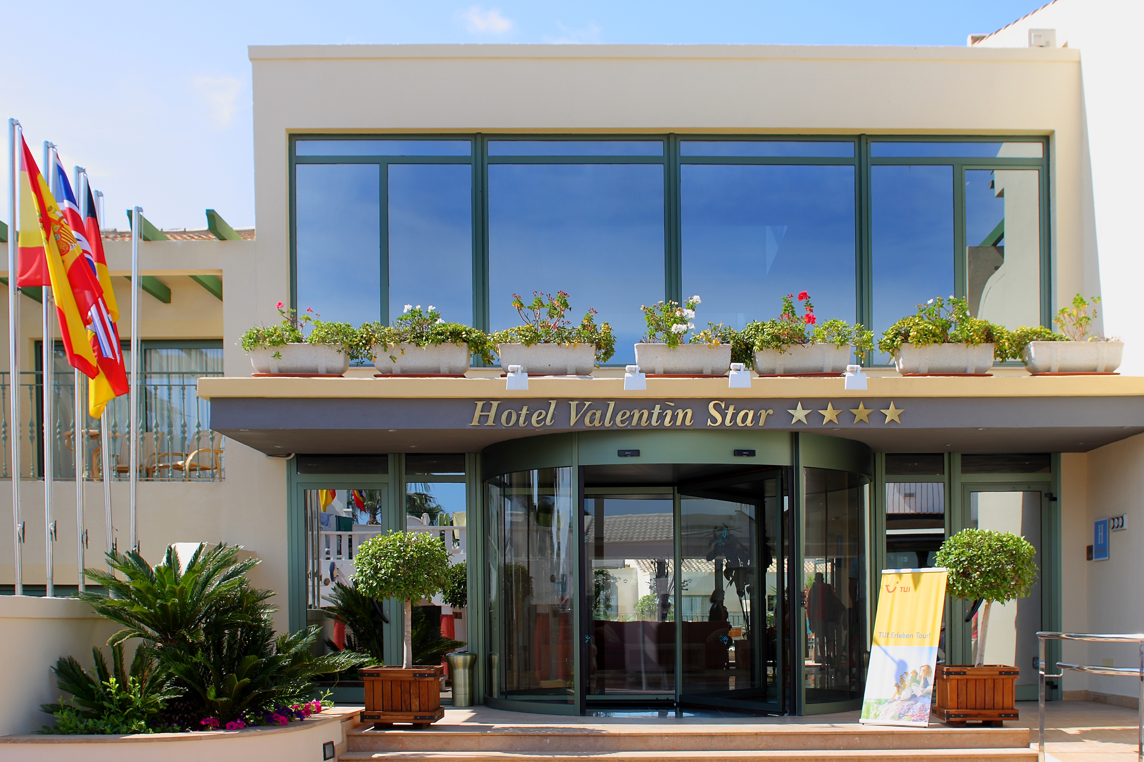 Valentin Star Hotel