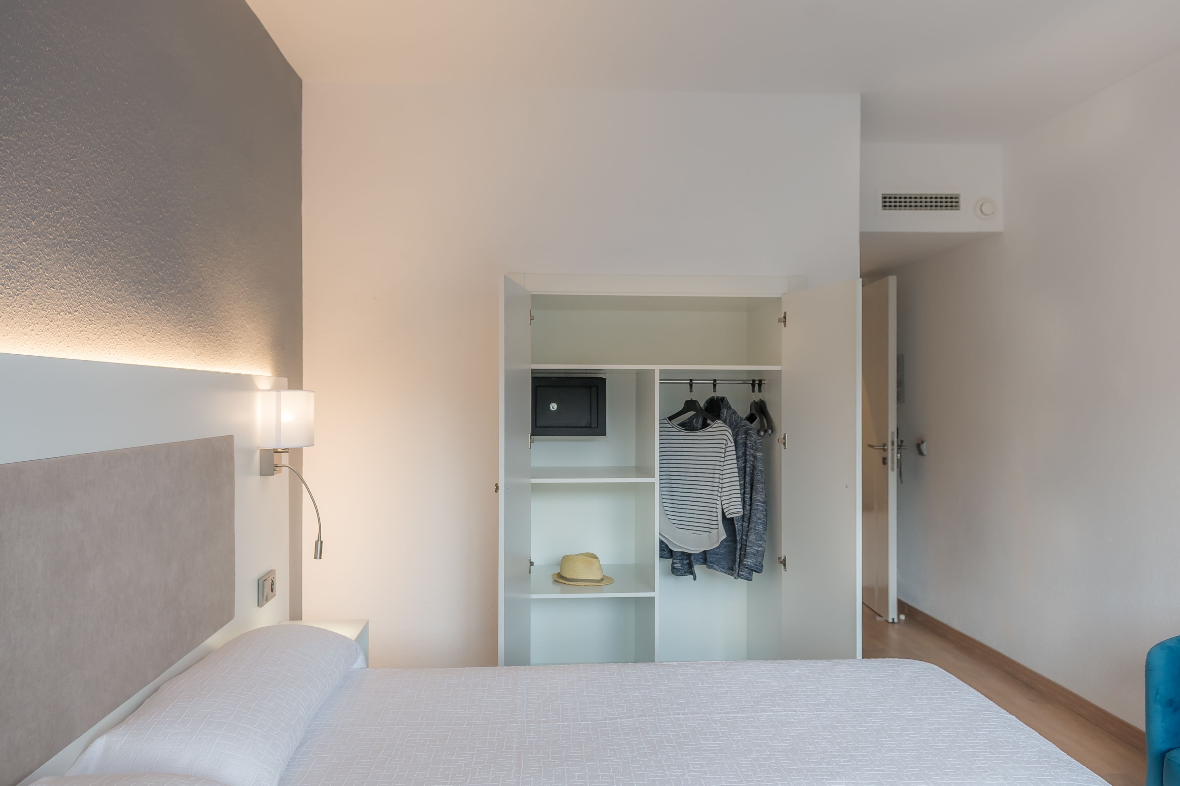 Osprey Menorca Hotel