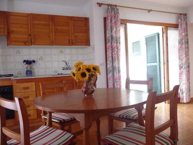Apartamentos Llebeig